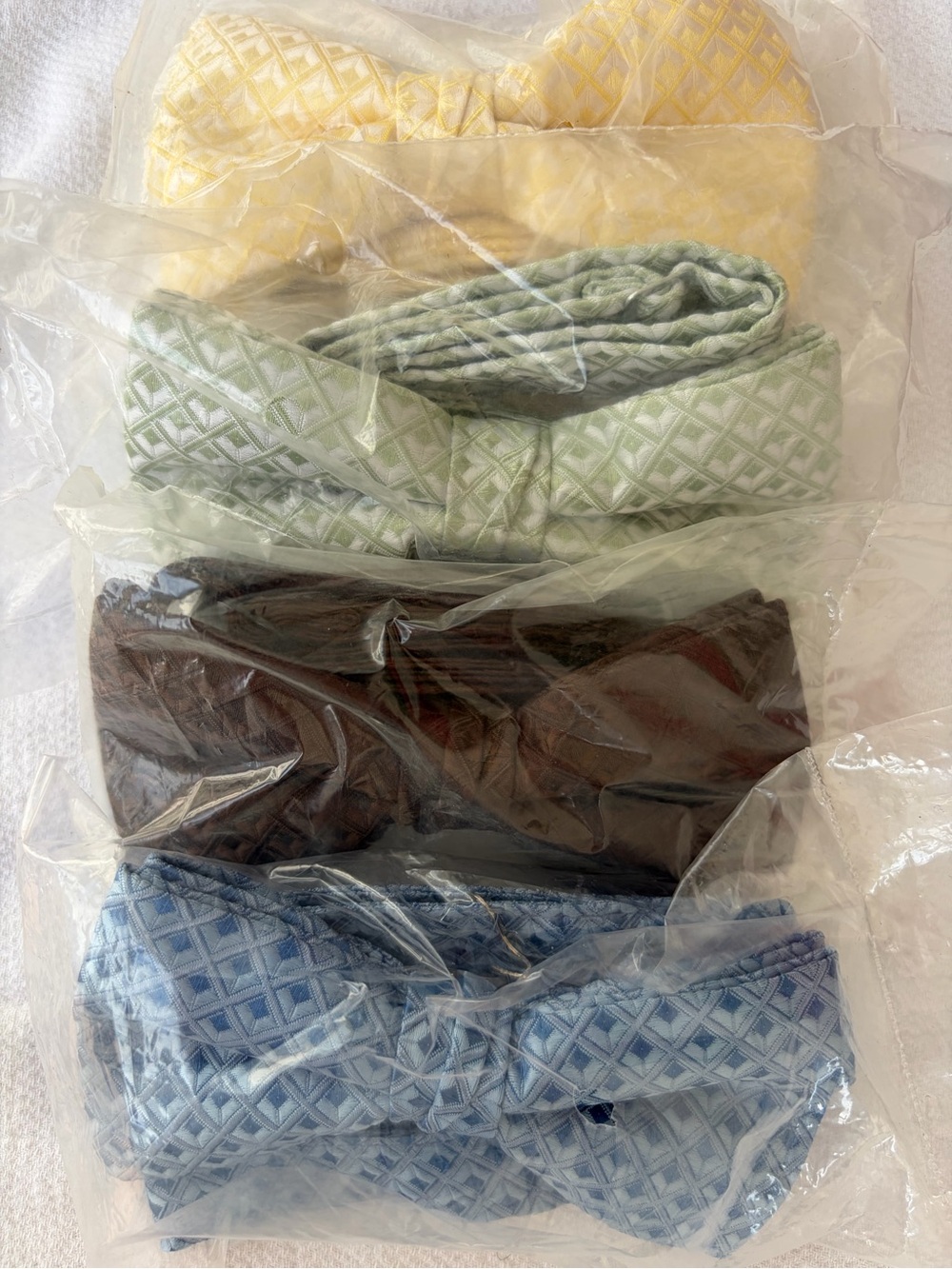 NWOT Bundle of 4 After Six Enchantment assorted pre made bow tie set. Combo 23
